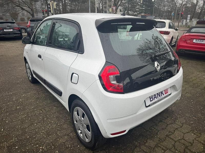 Gebraucht Renault Twingo Life 65 PS (47 kW) 2019 Weiß Kleinwagen