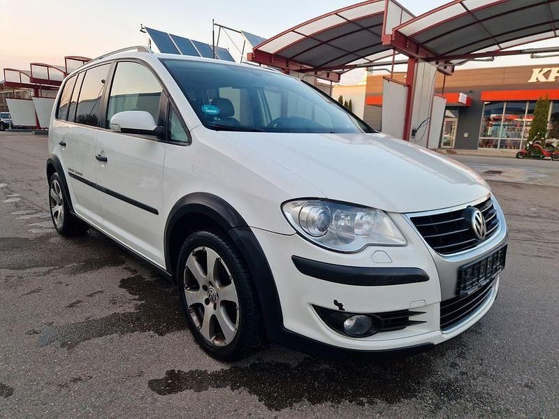 Gebraucht VW Touran 170 PS (125 kW) 2008 Weiß Van / Kleinbus