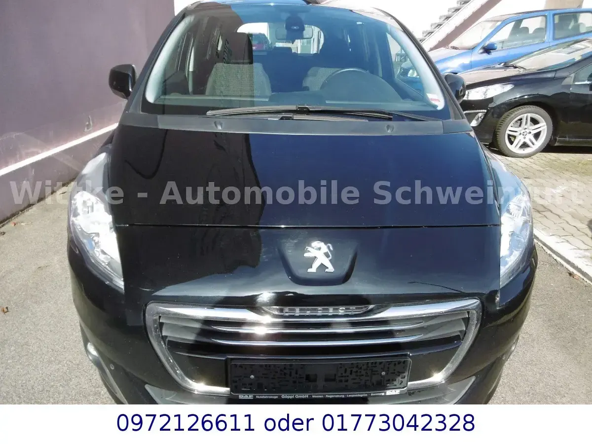 Gebraucht Peugeot 5008 Style 156 PS (114 kW) 2013 Schwarz Van / Kleinbus