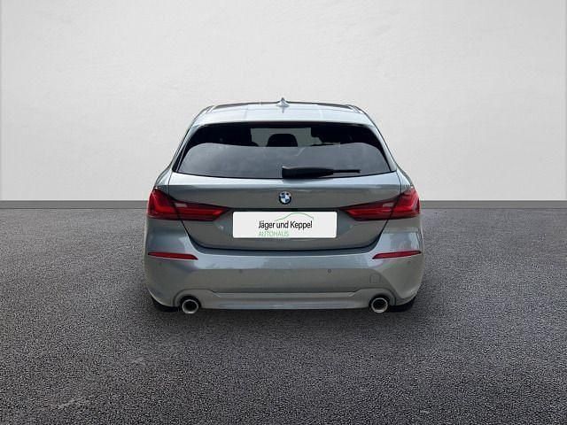 Gebraucht BMW 120 Advantage 178 PS (130 kW) 2024 Skyscraper grau metallic Kleinwagen