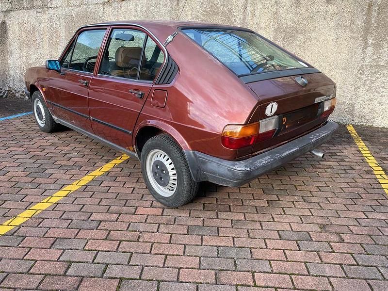 Gebraucht Alfa Romeo Alfasud 65 PS (47 kW) 1982 Braun Limousine