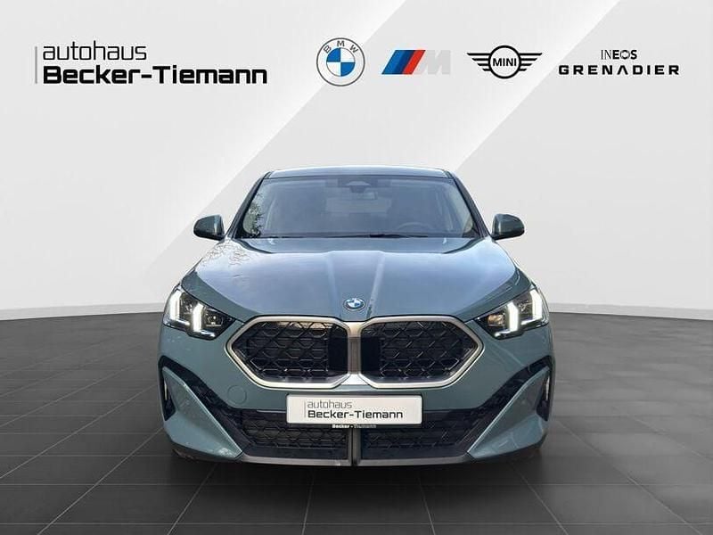 Gebraucht BMW X2 Efficient Dynamics 150 PS (110 kW) 2024 Cape york grün SUV