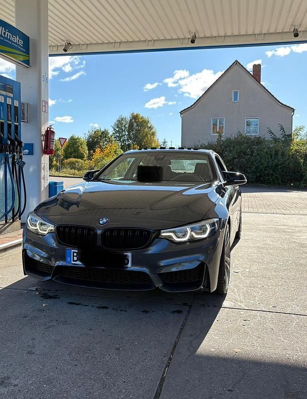 Grau Gebraucht 2017 BMW 430 Coupé | 23.799 € (Etwas zu teuer) - Bild 1/4