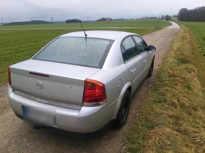 Gebraucht Opel Vectra 125 PS (91 kW) 2002 Silber Limousine