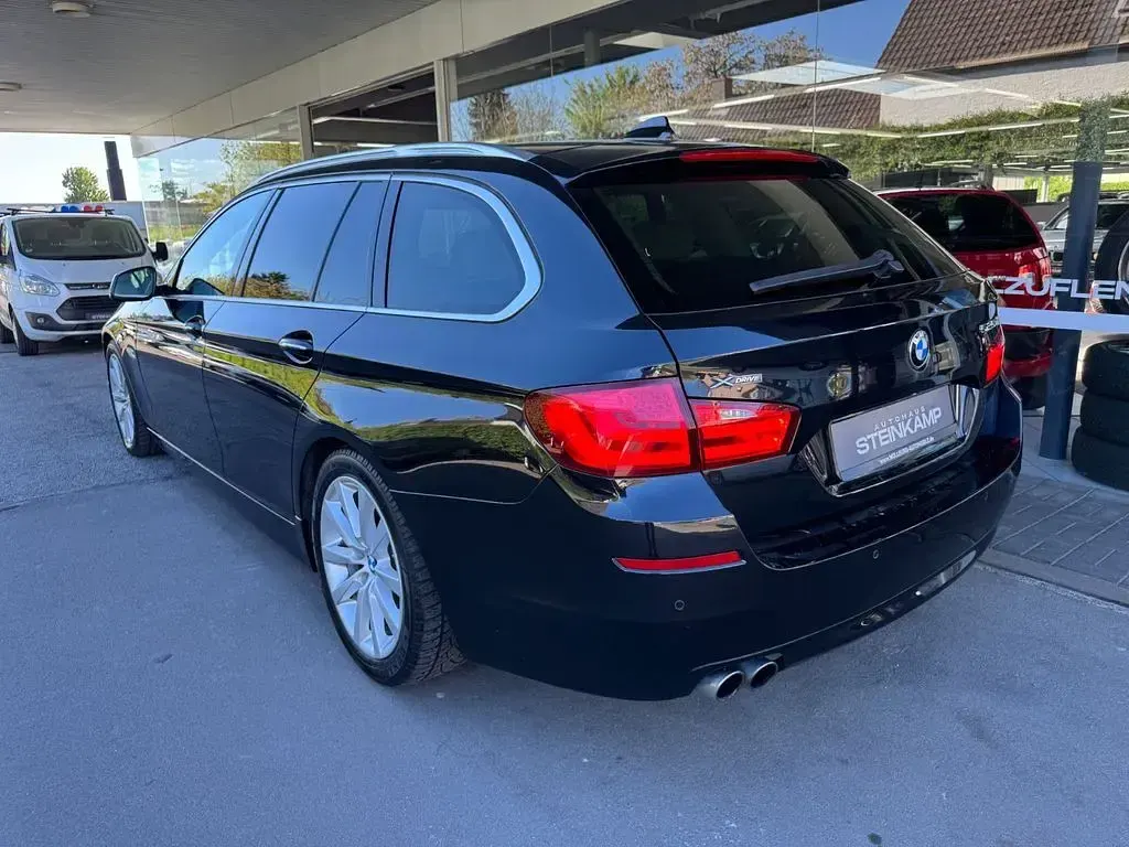 Käytetty BMW 525 Performance 218 HP (160 kW) 2012 Musta Farmari