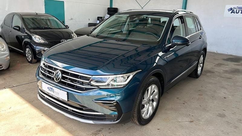 Gebraucht VW Tiguan Elegance 150 PS (110 kW) 2023 Blau SUV