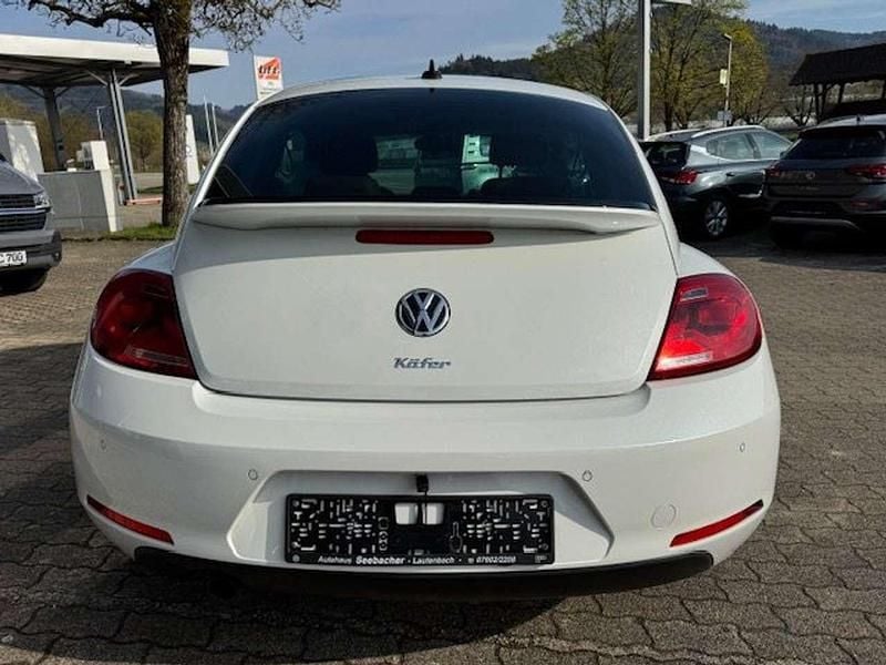 Gebraucht VW Beetle Cup 105 PS (77 kW) 2014 Oryxweiß perlmutteffekt Kleinwagen