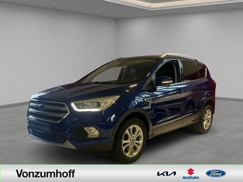 Gebraucht Ford Kuga Titanium 150 PS (110 kW) 2018 Deep impact blue (metallic) (metallic) SUV
