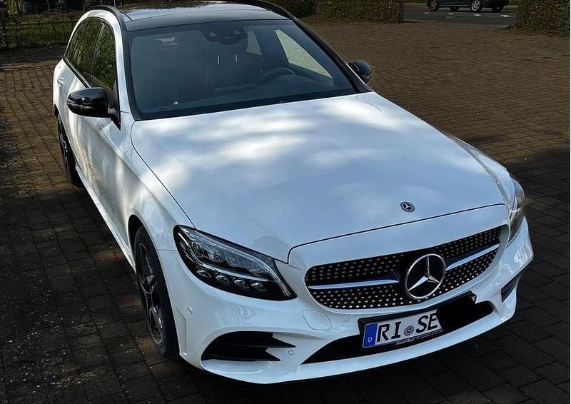 Gebraucht Mercedes C220 194 PS (142 kW) 2021 Weiß Limousine