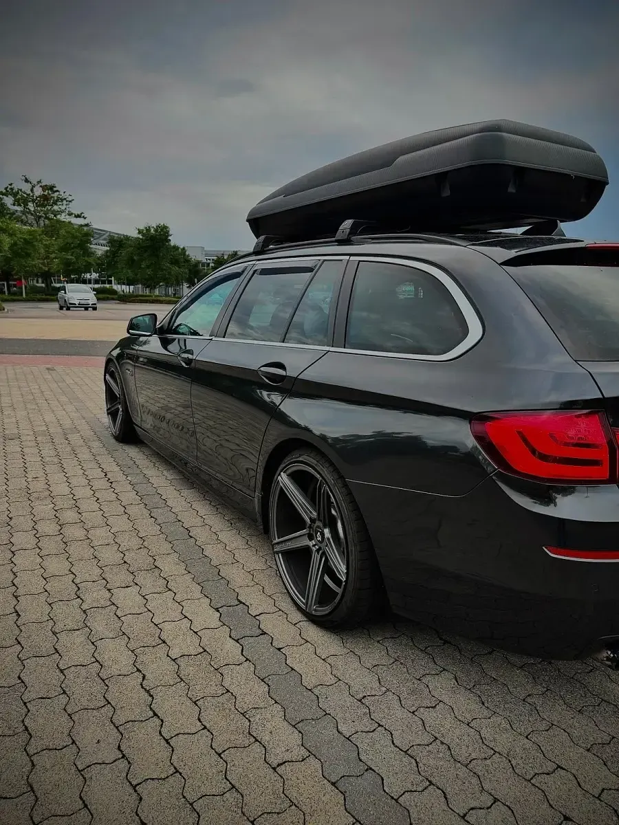 Gebraucht BMW 525 204 PS (150 kW) 2011 Grau Limousine