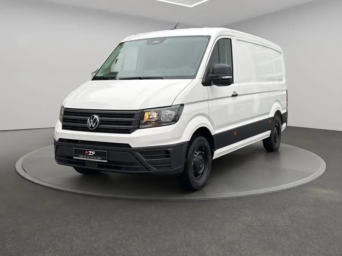 Gebraucht VW Crafter 140 PS (102 kW) 2026 Candyweiß Van