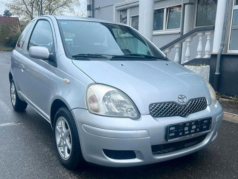 Gebraucht Toyota Yaris Sol 87 PS (63 kW) 2005 Silber Kleinwagen