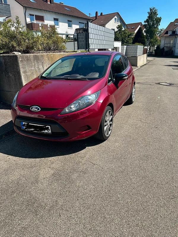 Andere farben Gebraucht 2009 Ford Fiesta Kleinwagen | 2.400 € - Bild 1/4