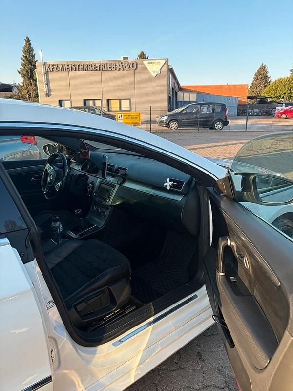 Gebraucht VW CC R 177 PS (130 kW) 2014 Weiß Limousine