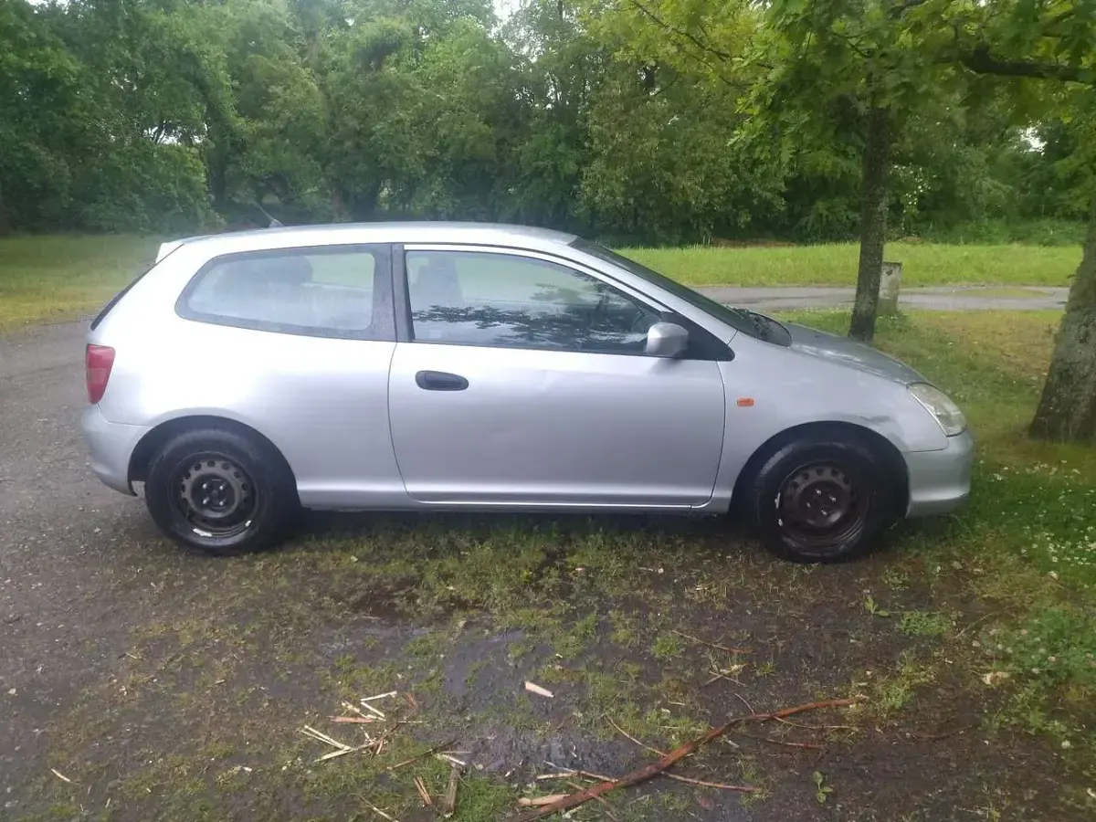 Gebraucht Honda Civic S 90 PS (66 kW) 2002 Grau Coupé