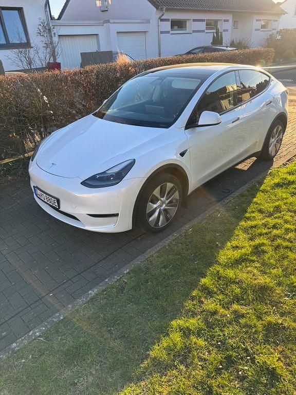 Gebraucht Tesla Model Y Long Range AWD 274 kW (373 PS) 2023 Weiß SUV
