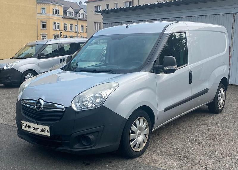 Grau Gebraucht 2015 Opel Combo Van / Kleinbus | 5.300 € (Fairer Preis) - Bild 1/4