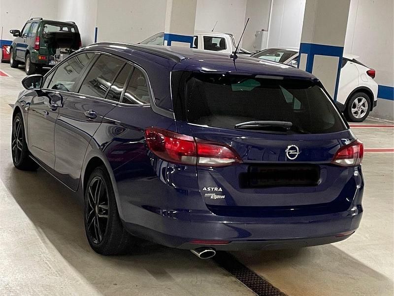 Gebraucht Opel Astra Business 160 PS (117 kW) 2016 Blau Limousine