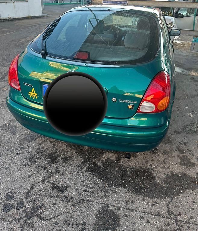 Gebraucht Toyota Corolla Sol 110 PS (80 kW) 2000 Grün Limousine