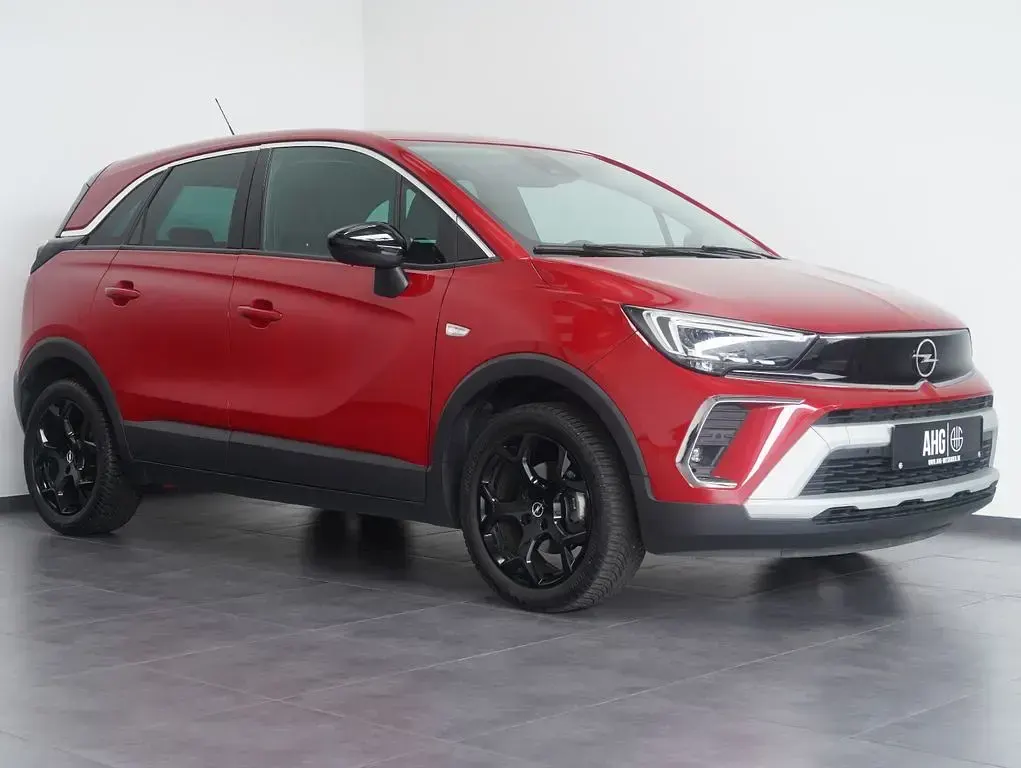 Gebraucht Opel Crossland Elegance 110 PS (80 kW) 2024 Peperoncino red SUV