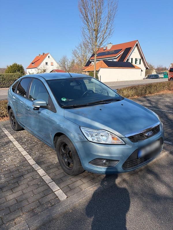 Gebraucht Ford Focus 125 PS (91 kW) 2008 Grau Limousine
