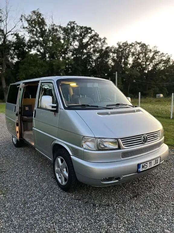 Gebraucht VW T4 102 PS (75 kW) 2000 Silber Van
