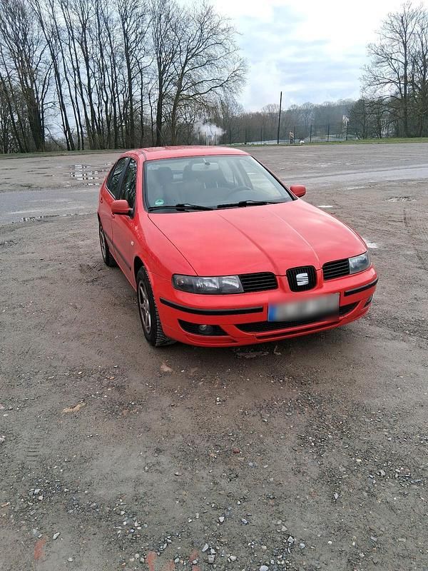 Gebraucht Seat Leon 105 PS (77 kW) 2001 Rot Kleinwagen