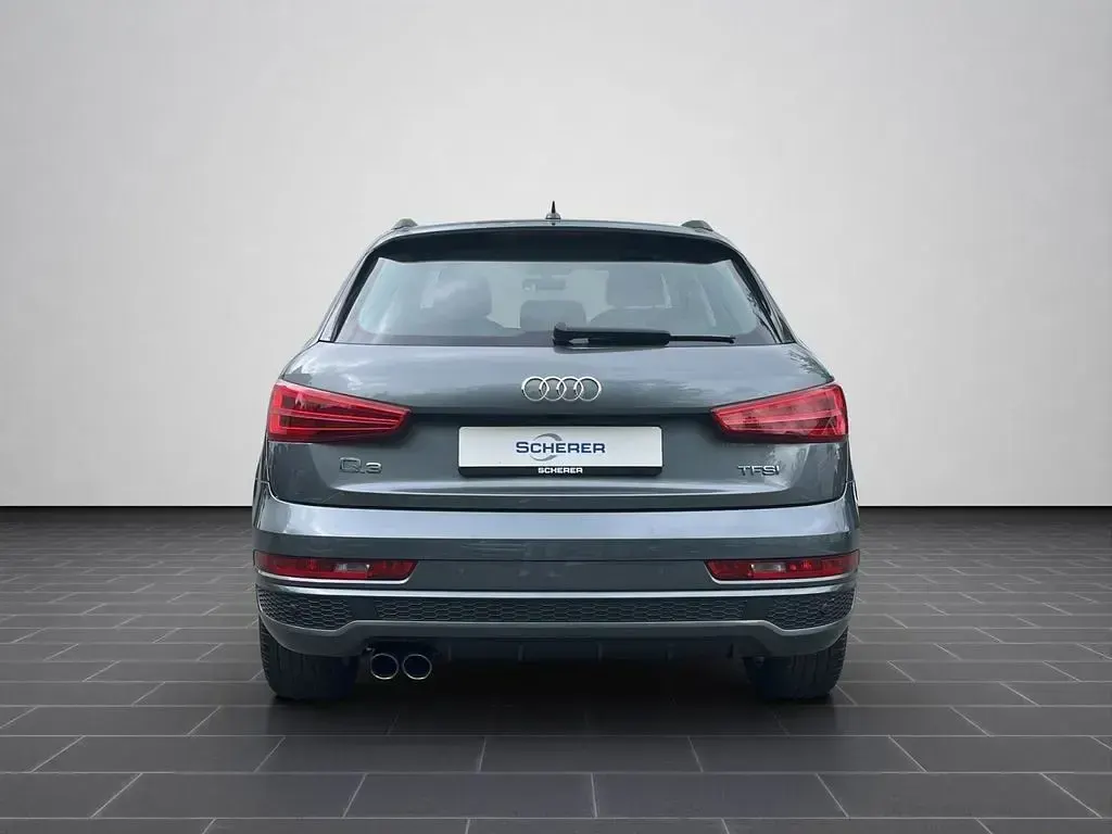 Gebraucht Audi Q3 Advanced 150 PS (110 kW) 2017 Monsungrau metallic (metallic) SUV