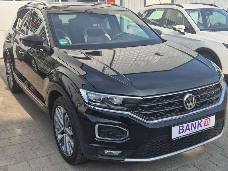 Deep black Gebraucht 2019 VW T-Roc Sportline SUV | 21.450 € (Fairer Preis) - Bild 1/4