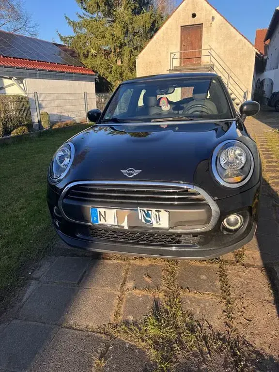 Gebraucht Mini ONE 102 PS (75 kW) 2019 Schwarz Kleinwagen