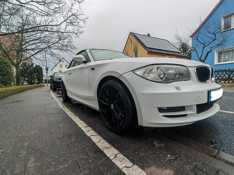 Gebraucht BMW 118 Cabriolet 143 PS (105 kW) 2010 Weiß Cabrio