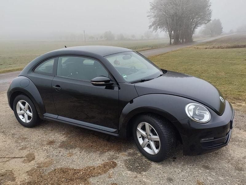 Gebraucht VW Beetle 105 PS (77 kW) 2016 Schwarz Kleinwagen