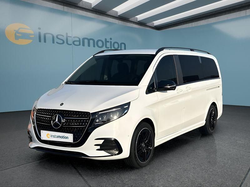 Gebraucht Mercedes V300 237 PS (174 kW) 2025 Weiß Van / Kleinbus