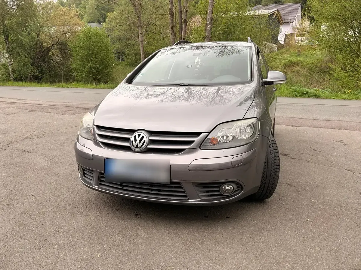 Gebraucht VW Golf Plus Cross 80 PS (58 kW) 2008 Grau Van / Kleinbus
