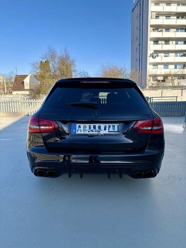 Gebraucht Mercedes C43 AMG AMG 390 PS (286 kW) 2019 Kombi