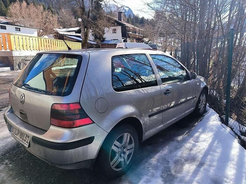 Gebraucht VW Golf IV 75 PS (55 kW) 2002 Grau Limousine