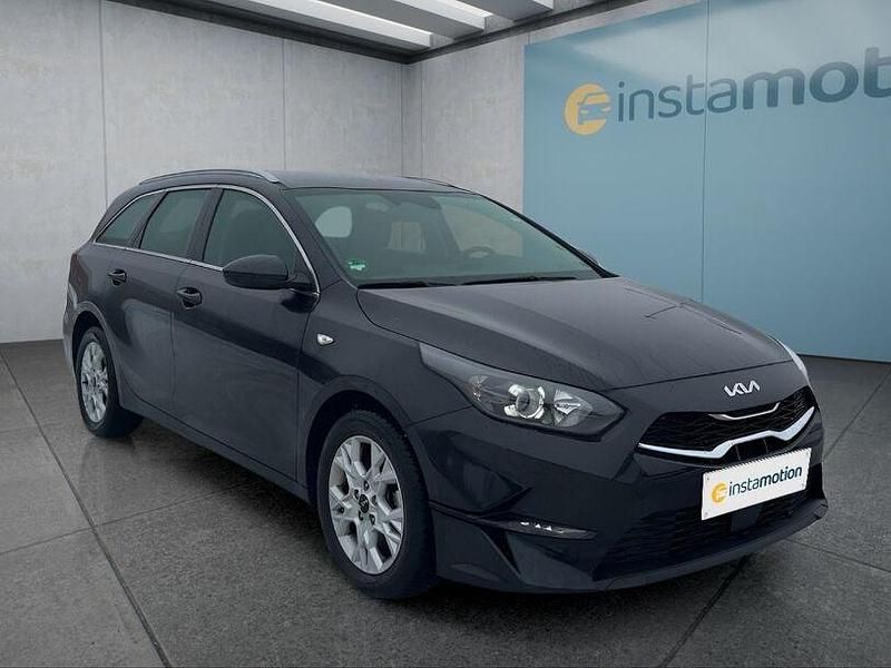 Gebraucht Kia Ceed 2024 Schwarz Kleinwagen