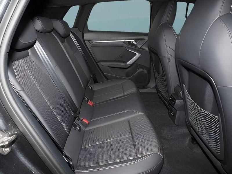 Gebraucht Audi S3 333 PS (244 kW) 2025 Grau Limousine