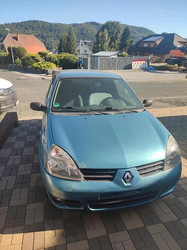 Gebraucht 2007 Renault Clio II Kleinwagen | 678 € - Bild 1/4