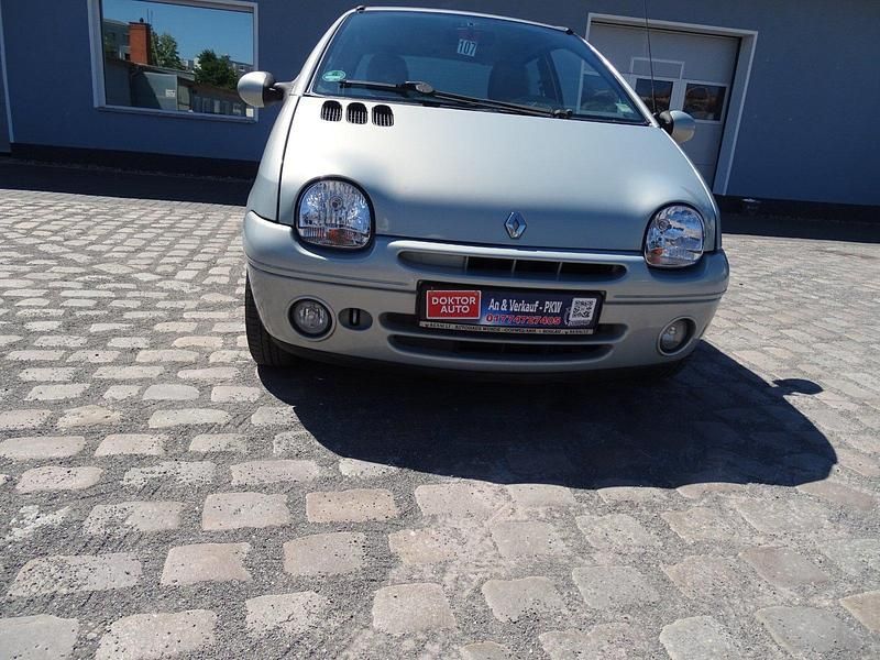 Gebraucht 2006 Renault Twingo Kleinwagen | 699 € - Bild 1/4