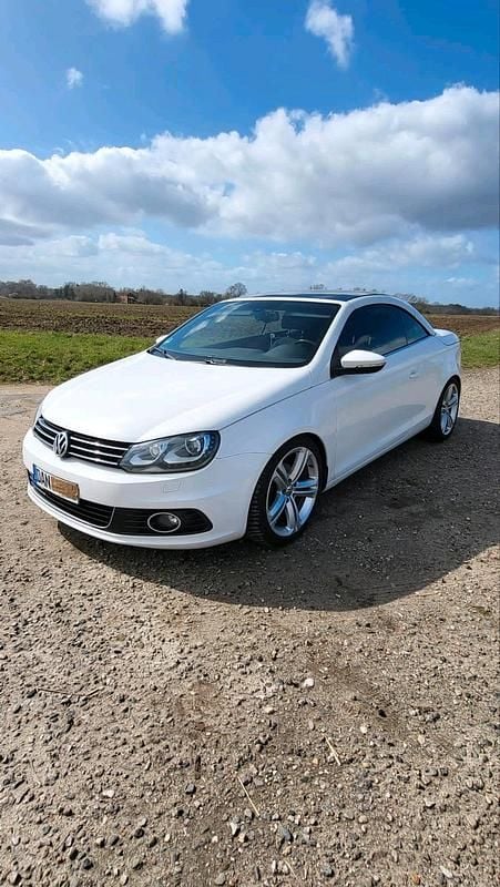 Gebraucht VW Eos 140 PS (102 kW) 2012 Weiß Cabrio