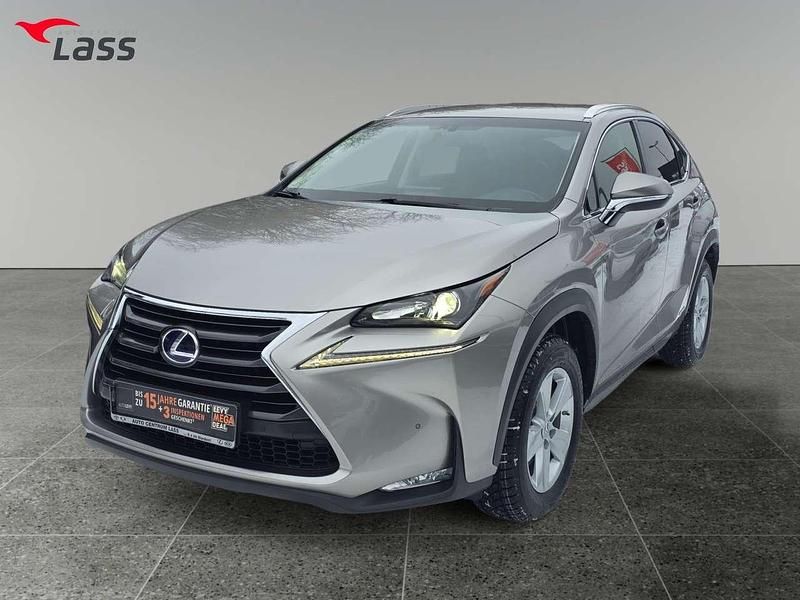 Gebraucht Lexus NX300h Executive Line 197 PS (144 kW) 2017 Silber SUV