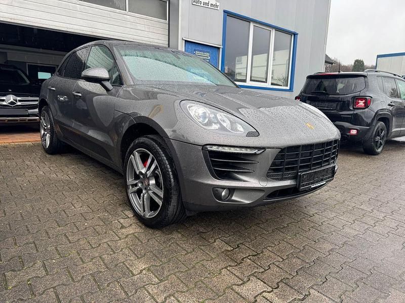 Gebraucht Porsche Macan S 258 PS (189 kW) 2015 Grau SUV