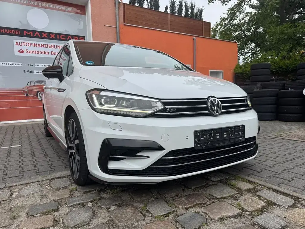 Gebraucht VW Touran Highline 150 PS (110 kW) 2017 Weiß Van / Kleinbus