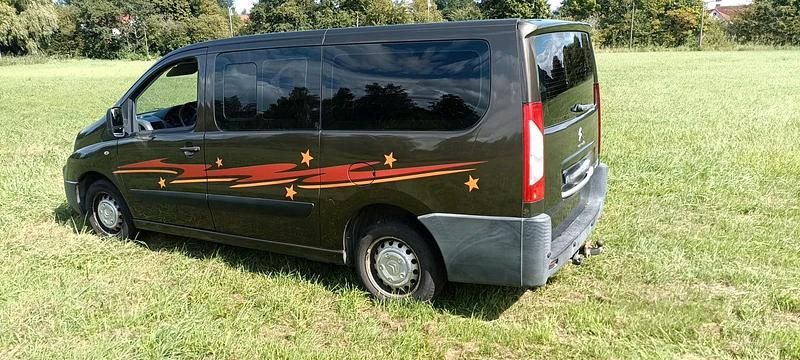 Gebraucht Citroën Jumpy 163 PS (119 kW) 2013 Braun Van / Kleinbus