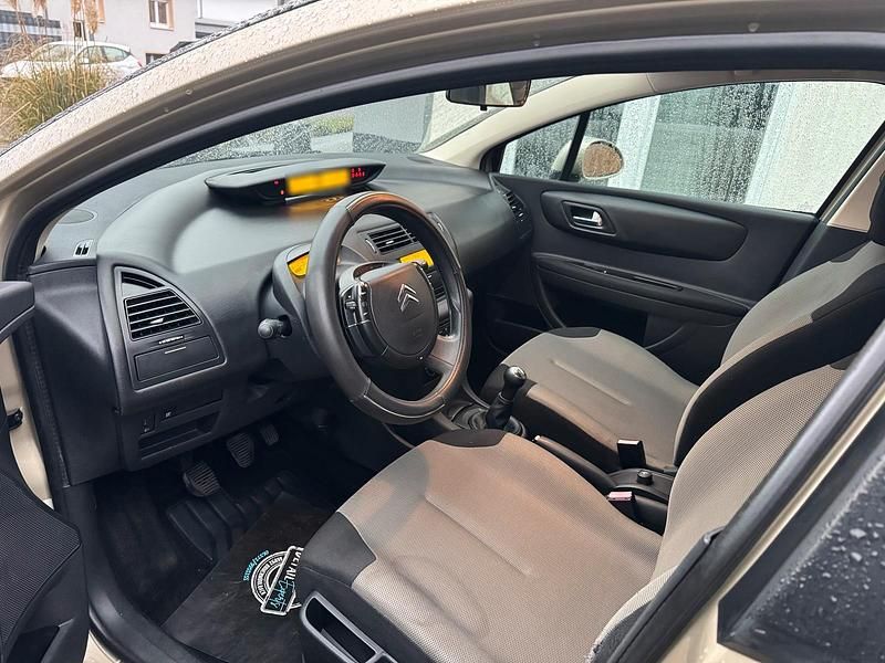 Gebraucht Citroën C4 88 PS (64 kW) 2007 Gelb Limousine