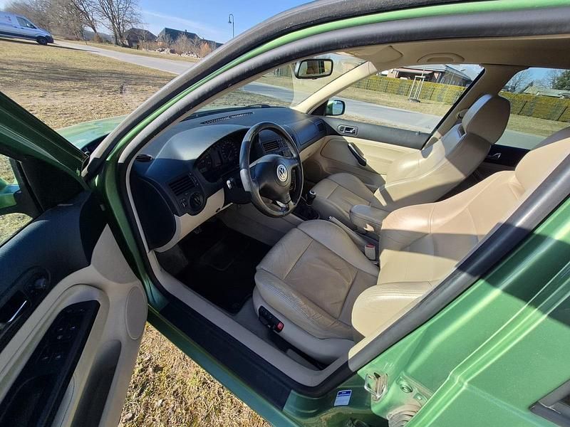 Gebraucht VW Bora Highline 150 PS (110 kW) 1998 Grün Limousine