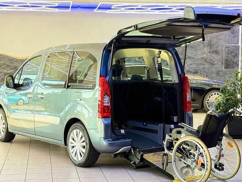 Gebraucht Citroën Berlingo 98 PS (72 kW) 2011 Grau Van / Kleinbus