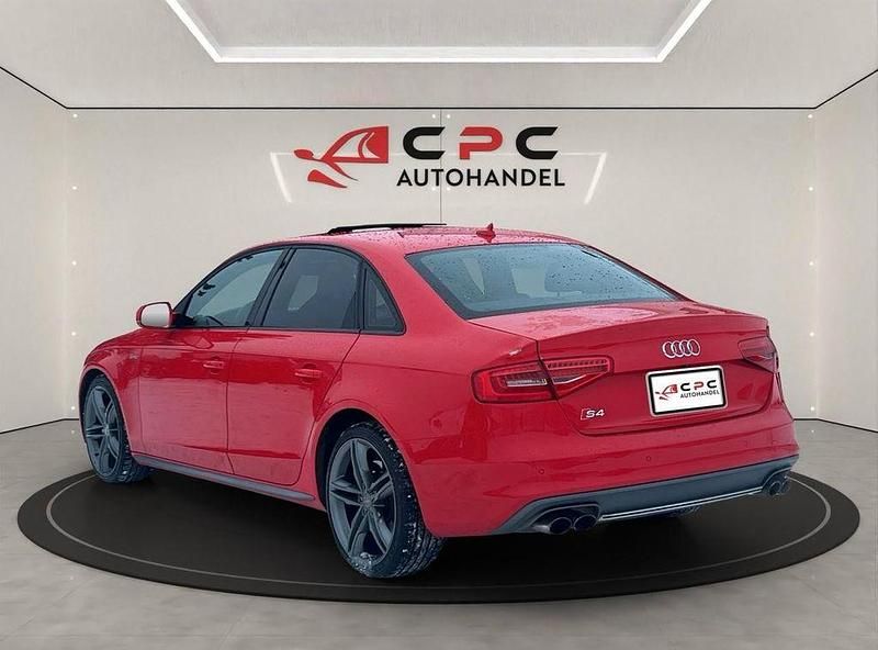 Gebraucht Audi S4 Sport 333 PS (244 kW) 2016 Rot Limousine