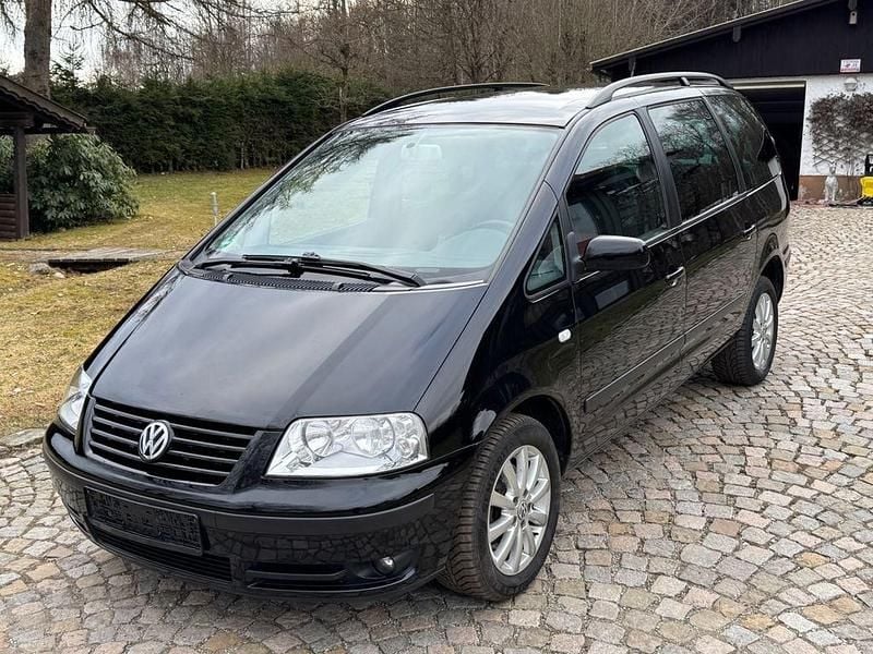 Gebraucht VW Sharan Highline 131 PS (96 kW) 2003 Schwarz Van / Kleinbus